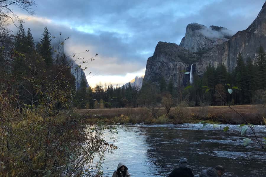 From SF: Yosemite Day Trip with Giant Sequoias Hike & Pickup - What the guide adds to a small group