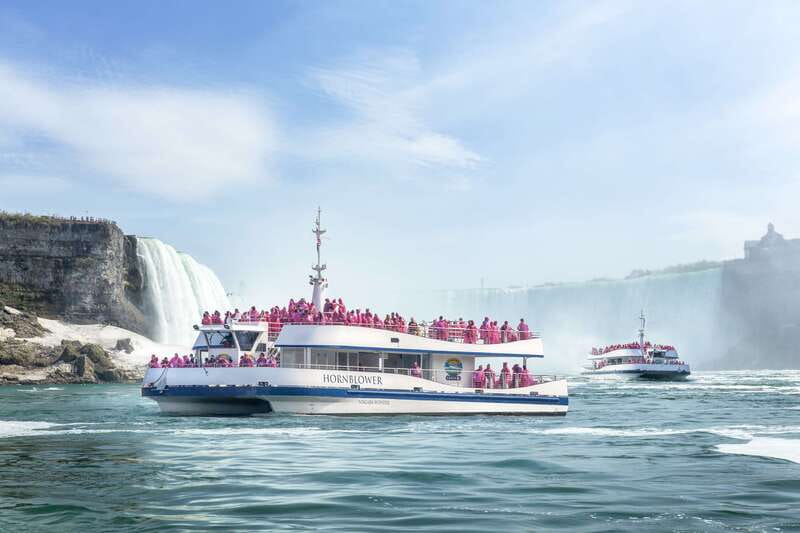 From Toronto: Niagara Falls Tour with Cruise & Maple Tasting - Niagara-on-the-Lake in one hour
