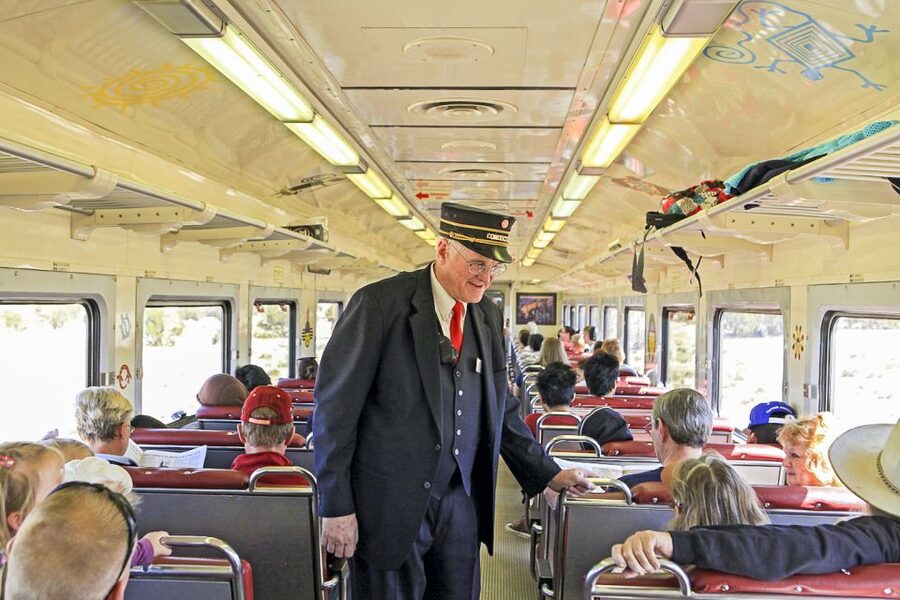 From Williams: Grand Canyon Railway Round-Trip Train Ticket - Key points to know before you book