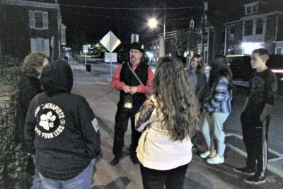 Gettysburg: Ghost Hunt Tour with Ghost Hunting Equipment