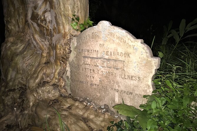 Ghosts of Charleston Night-Time Walking Tour with Unitarian Church Graveyard - Who will enjoy this Charleston ghost walk?