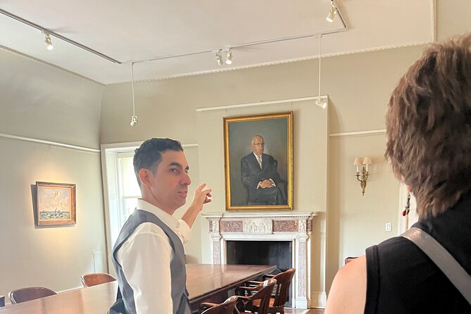 Gilded Age Mansions Tour in New York - The Vanderbilt connection at Neue Galerie