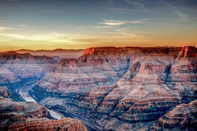 Grand Canyon + Hoover Dam View + WiFi (Skywalk/lunch options) - Guano Point delivers the strongest views