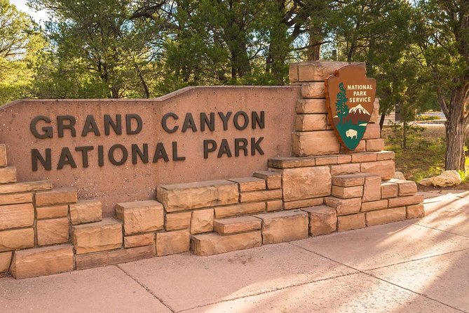 Grand Canyon National Park South Rim Bus Tour from Las Vegas - Kingman and the old Route 66 connection