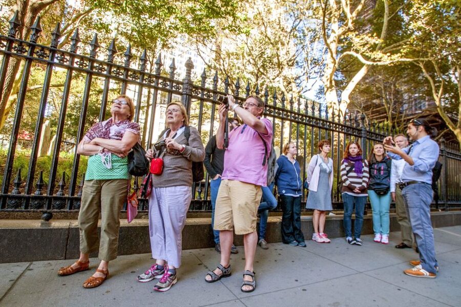 Ground Zero 9/11 Memorial Tour & Optional 9/11 Museum Ticket - Choosing between the two Museum upgrades