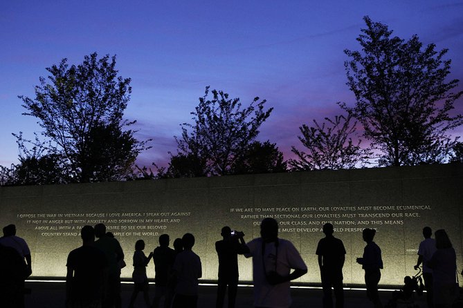 Guided African American History Tour with Reserved Museum Entry - Lincoln Park and two very different monuments