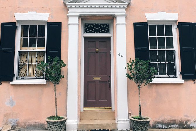 Highlights of Charleston Guided Walking Tour - What the two-hour pace feels like