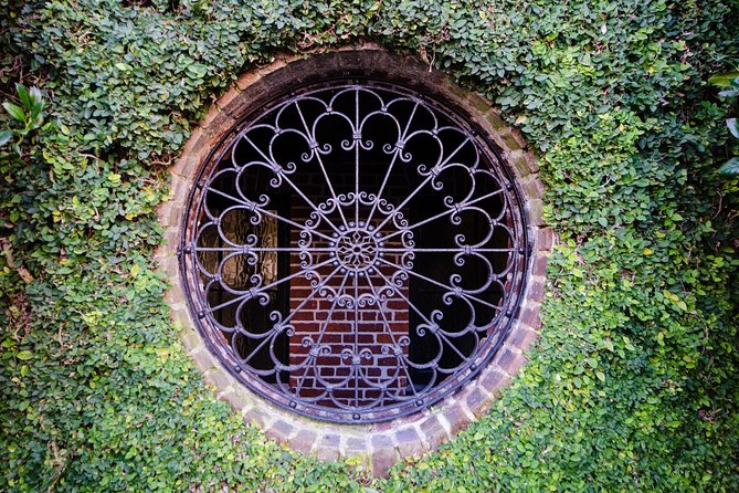 Highlights of Charleston Guided Walking Tour - The French Huguenot Church and Charleston’s religious mix