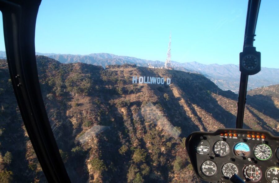 Hollywood & Beverly Hills Celebrity Helicopter Tour - What the small helicopter feels like