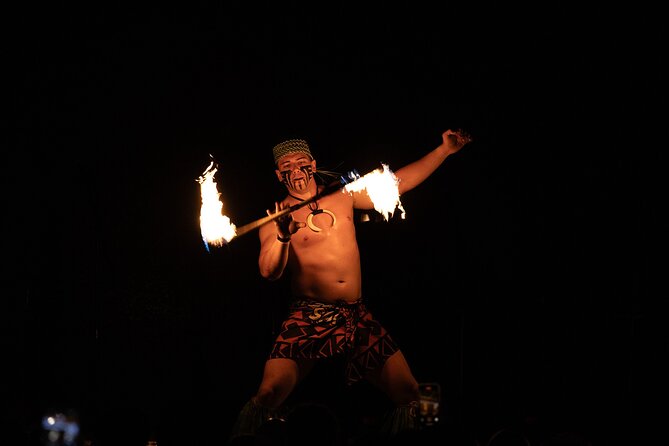 Honolulu: Ka Moana Lūʻau at Aloha Tower – Oceanfront Luau Show - The show tells a Polynesian story through dance