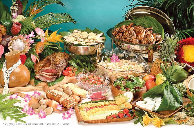 Honolulu: Pacific Star Sunset Dinner Cruise and Show - Comfort, Crowds, and Weather