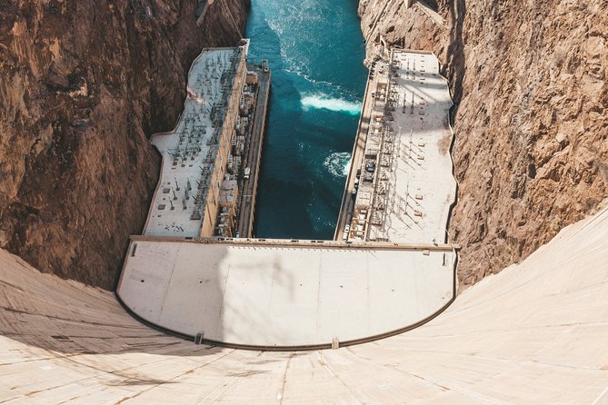 Hoover Dam Highlights Tour from Las Vegas, WiFi - Who will get the most from this tour