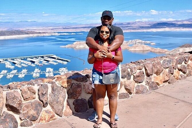 Hoover Dam with Walk On Top Tour and Seven Magic Mountains Stop - Who should book this experience