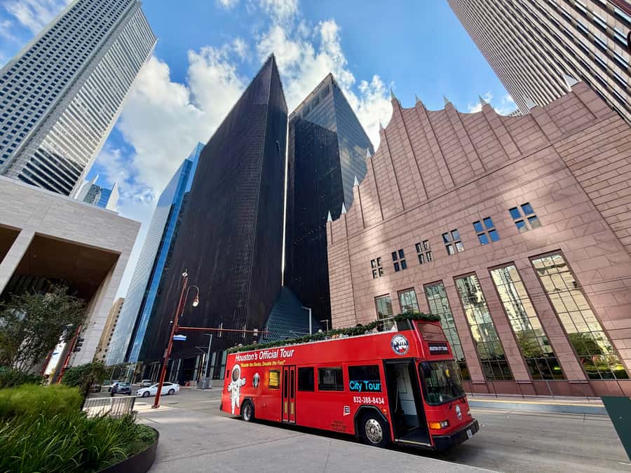 Houston: City Tour and NASA Space Center Admission Ticket - The 25-mile ride to Space Center Houston