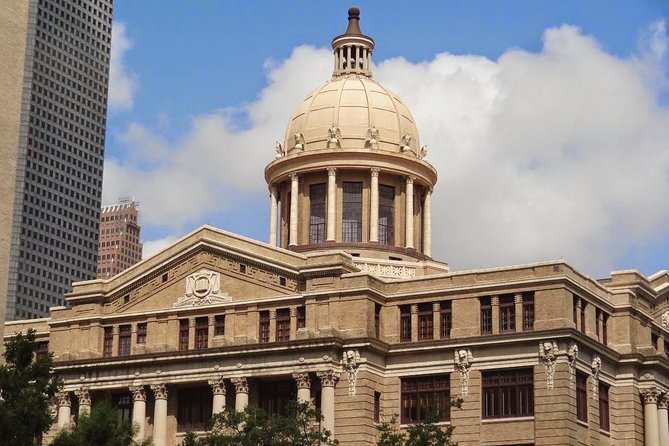 Houston's Official City & Mural Tour! - The Theater District in a single pass