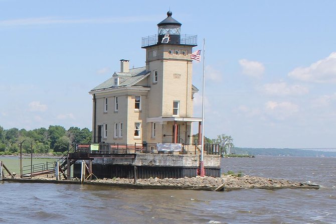 Hudson River Sightseeing Cruise from Kingston - Hearing the Hudson story from the boat
