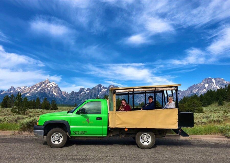 Jackson: Grand Teton National Park Guided Wildlife Tour - Dawn and dusk are the right time to go