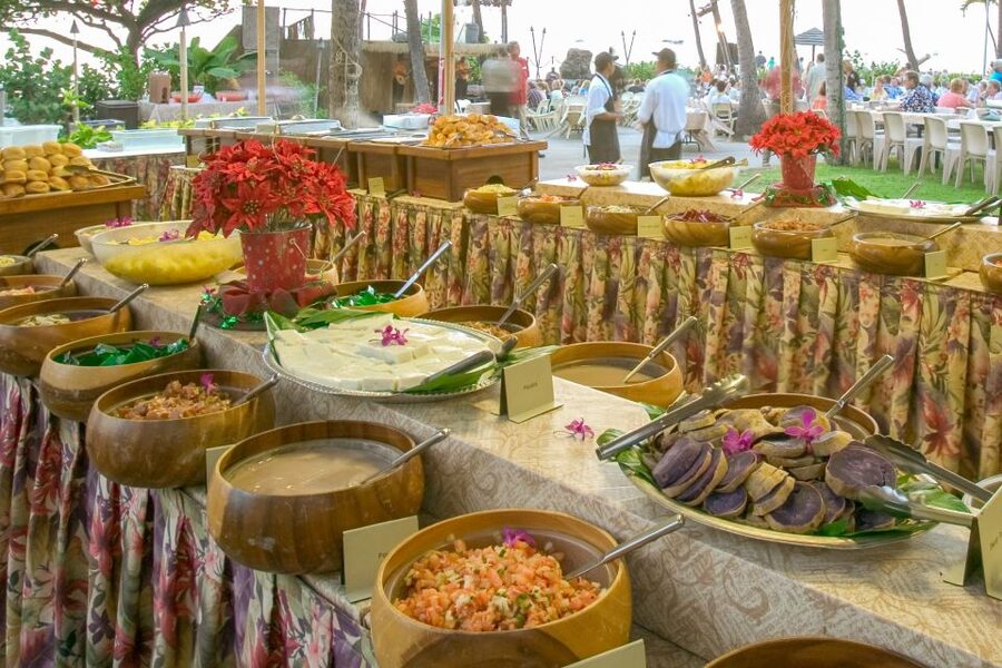 Kailua-Kona: Voyagers of the Pacific Luau with Buffet Dinner - The Imu Ceremony needs a current reality check