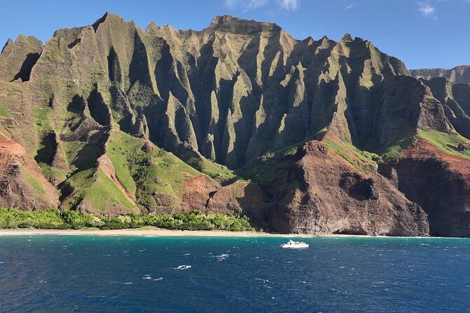 Kauai: Na Pali Sunset & Sightsee Boat Tour - Port Allen check-in and the afternoon departure