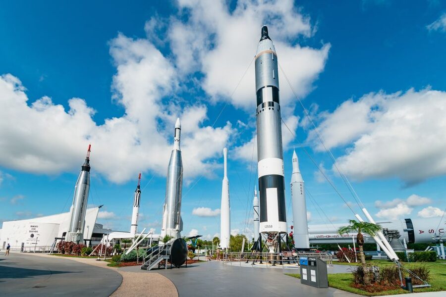 Kennedy Space Center: Entry Ticket with Explore Bus Tour - Apollo and Saturn V: the emotional centerpiece