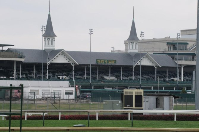 Kentucky Derby Museum - General Admission and Guided Track Visit - Why Churchill Downs Feels Different in Person