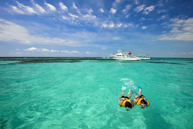 Key West Day Trip from Miami with Activities - Glass-bottom boat and parasailing choices
