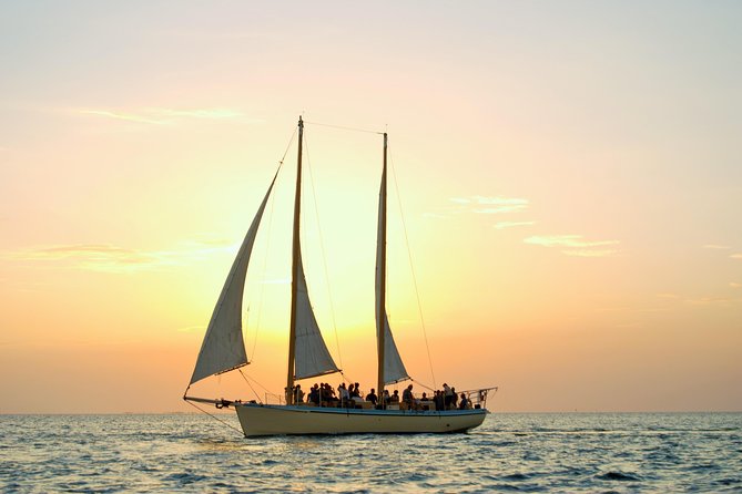 Key West Small-Group Sunset Sail with Wine and Hors d'oeuvres - Key points to know before you book