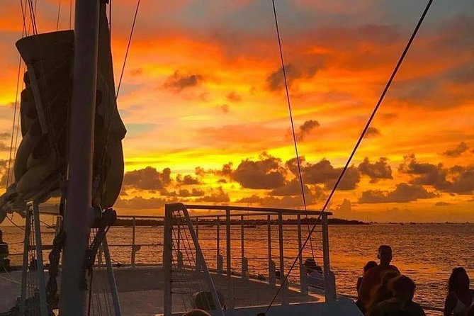 Key West Sunset Sail with Live Music, Drinks and Appetizers - Live music, dancing, and the Key West mood