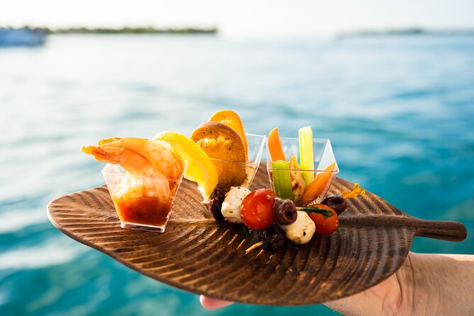Key West Sunset Sail with Open Bar, Live Music and Hors D'oeuvres - A sunset sail with a party-friendly heart