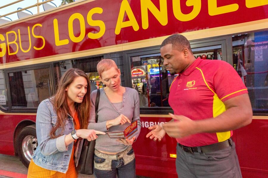 LA: Hop-on Hop-off Tour by Open-top Bus with 19 Stops - Why this bus works well in a city this spread out