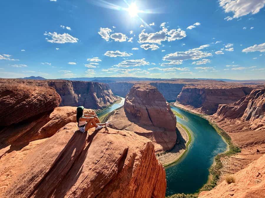 Las Vegas: Antelope Canyon Horseshoe Bend Tour & Lake Powell - Walking out to Horseshoe Bend