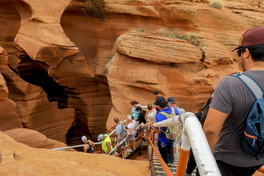 Las Vegas: Antelope Canyon & Horseshoe Bend Tour with Pickup - What Antelope Canyon X changes
