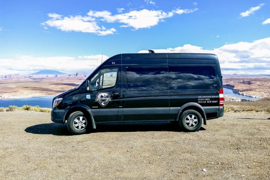 Las Vegas: Antelope Canyon & Horseshoe Bend with Lunch, WiFi - Who will enjoy this day trip most?