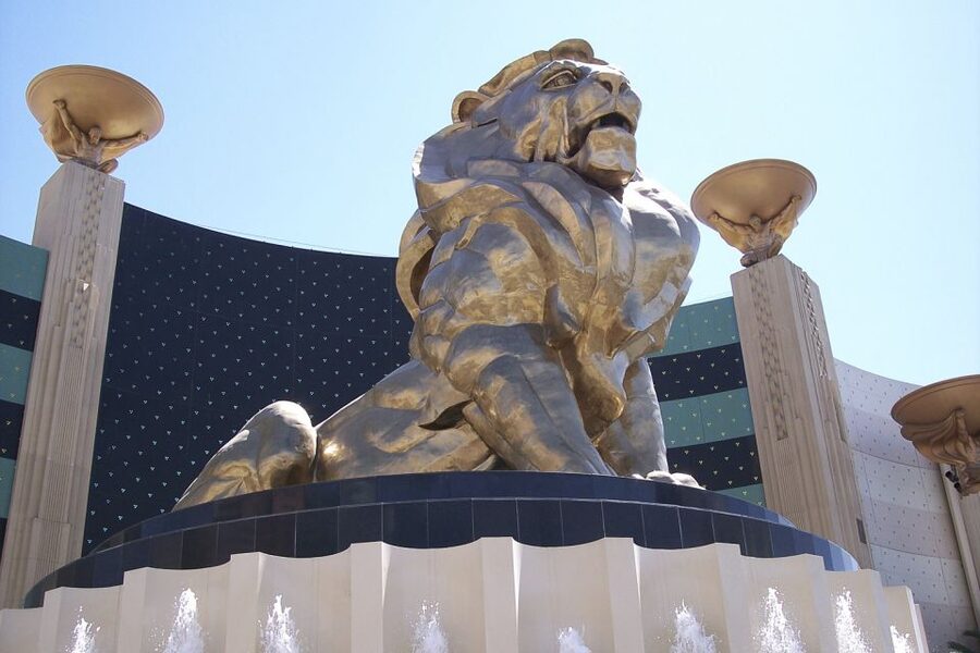 Las Vegas: David Copperfield at the MGM Grand - Is the show suitable for children?