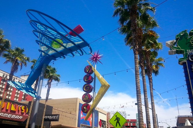 Las Vegas Downtown & Fremont Street - Guided Walking Tour - Starting at the Plaza Hotel and Casino