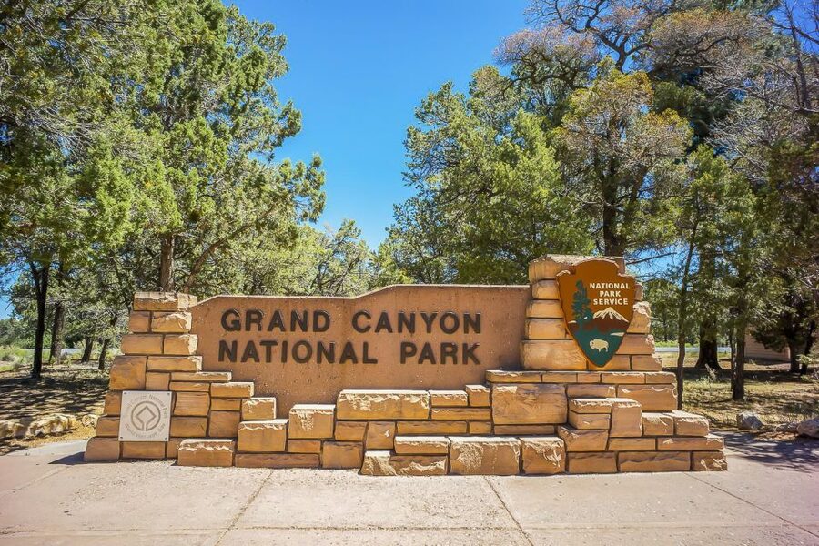 Las Vegas: Grand Canyon National Park South Rim Guided Tour - Why the South Rim is worth a very early start