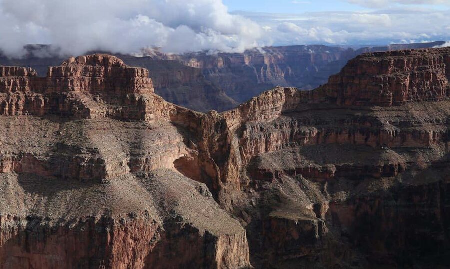 Las Vegas: Grand Canyon West & Hoover Dam Tour + Breakfast - Through Arizona’s Joshua Tree Forest