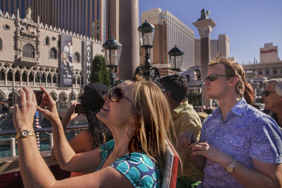 Las Vegas: Hop-on Hop-off Sightseeing Tour by Open-Top Bus - Downtown and the Fremont Street Experience