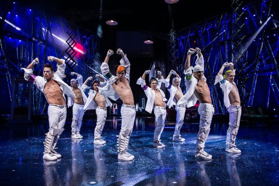 Las Vegas: Michael Jackson ONE by Cirque du Soleil Ticket - Four misfits provide the emotional thread