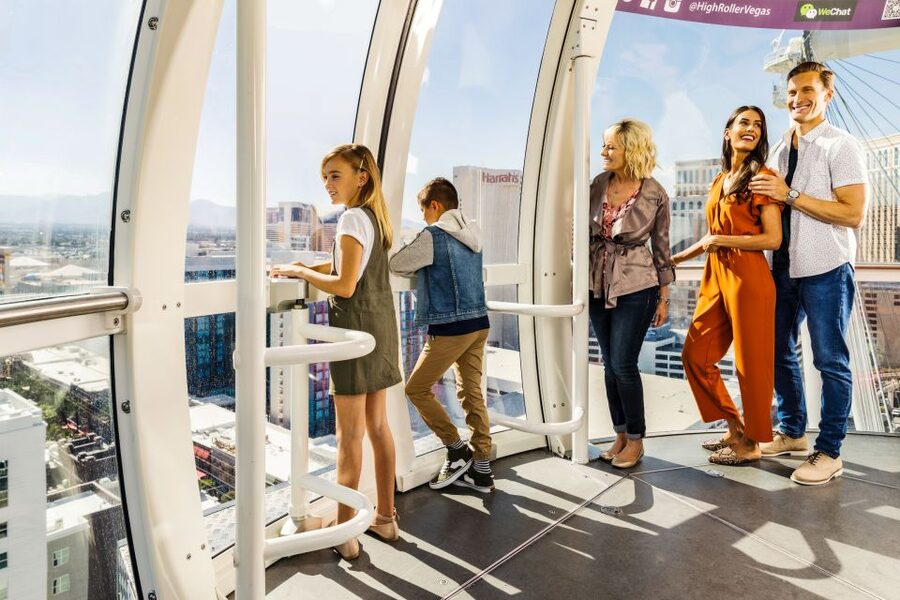 Las Vegas Strip: The High Roller at The LINQ Ticket - What happens during the 30-minute rotation
