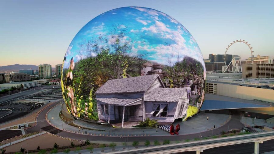 Las Vegas: The Sphere Experience — The Wizard of Oz - The pre-show technology displays