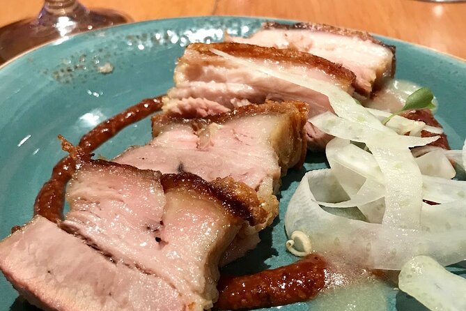 Las Vegas: The Strip's Celebrity Chefs Tour or Downtown Food Tour - Practical details that affect your day