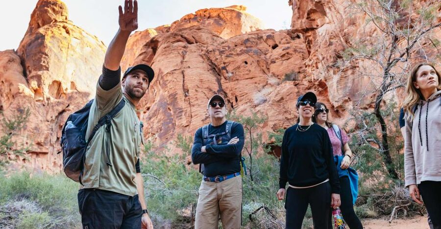 Las Vegas: Valley of Fire Guided Hike with Drinks and Snacks - Leaving Las Vegas for red rock country
