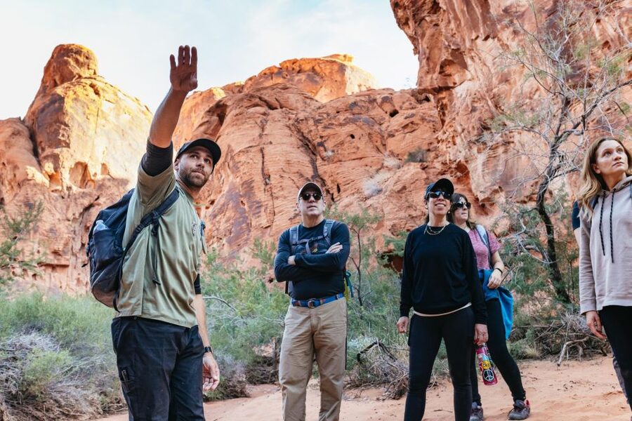 Las Vegas: Valley of Fire Guided Hike with Drinks and Snacks - Picking the right Valley of Fire hike