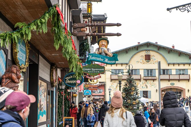 Leavenworth Exclusive Tour from Seattle - Two or three hours in Leavenworth