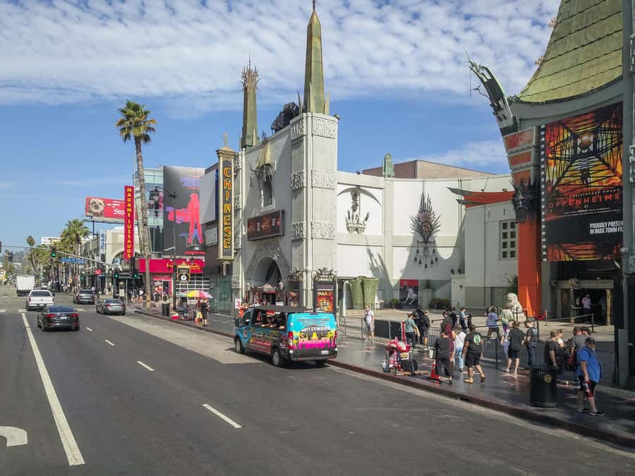 Los Angeles: Celebrity Homes and Hollywood Open-Air Bus Tour - Mulholland Drive and the Hollywood Hills
