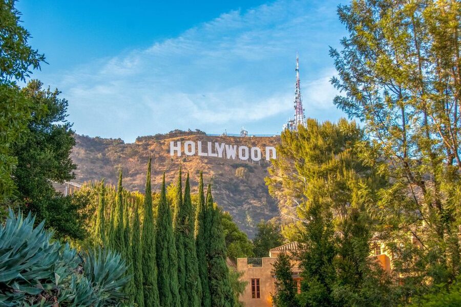 Los Angeles: Hollywood & Celebrity Homes Open-Air Bus Tour - Celebrity homes without the false promise of access
