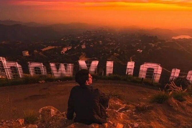 Los Angeles: The Original 2.5-Hour Hollywood Sign Hike - Reaching the front of the Hollywood Sign