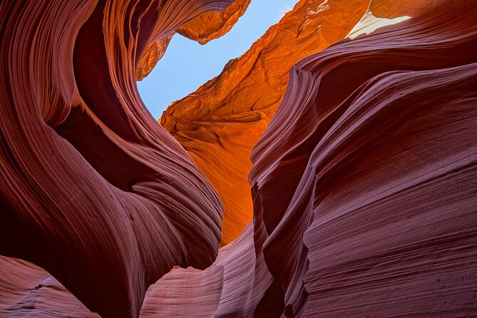 Lower Antelope Canyon Hiking Tour - From Route 222 to the canyon entrance