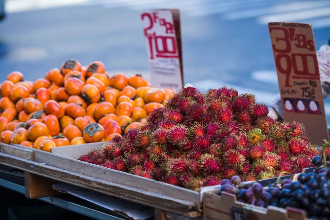 Lower East Side Food Tour: Taste NYC’s American Dream - Sara D. Roosevelt Park and the changing Lower East Side
